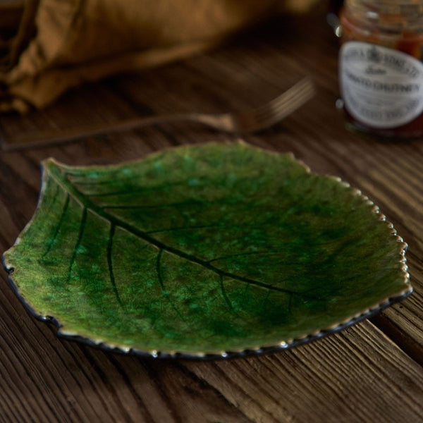 Riviera Tomate Hydrangea Leaf Dish - 22cm - Costa Nova