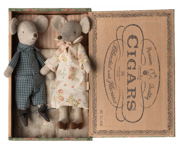 Maileg Grandma and Grandpa Mice in Cigarbox