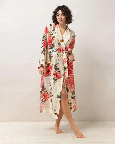 One Hundred Stars Chrysanthemum Ecru Gown