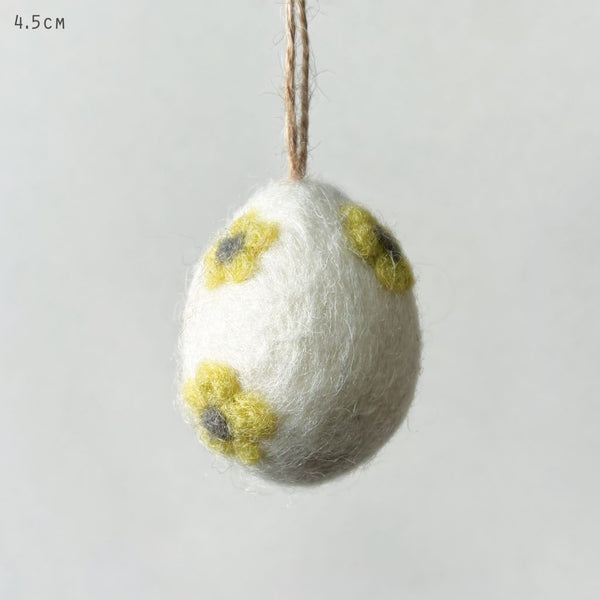 Felt Daisy Egg - Yellow, Green or Pink