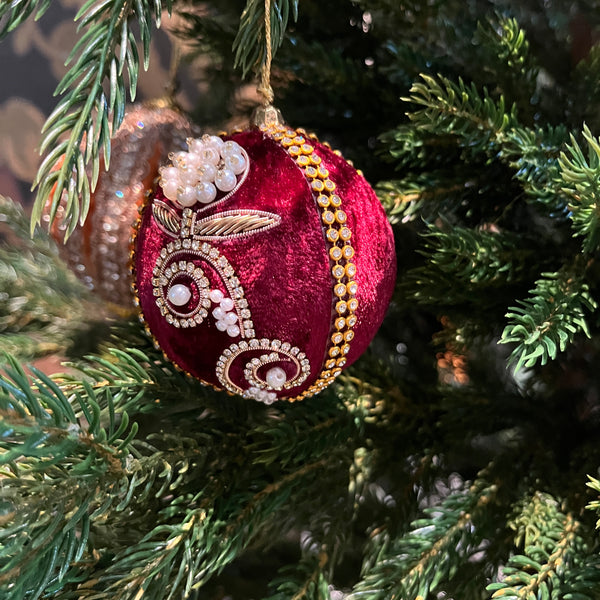 Federica Embelished Velvet Bauble - Bordeaux