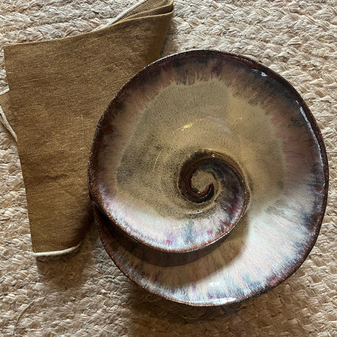 Handmade Reactive Glaze Stoneware Shell Bowl