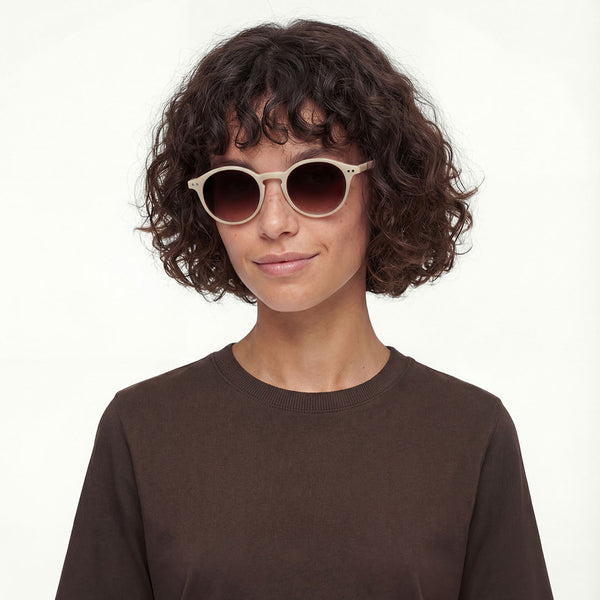 Izipizi Reading Sunglasses - Style D - Vintage Cream