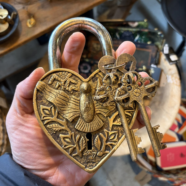 Large Brass Heart Padlock with Embossed Eagle - Boncoeurs