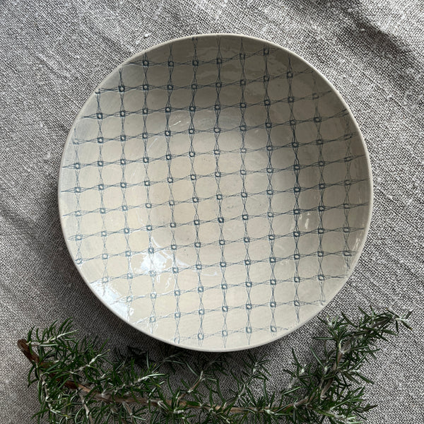 Wonki Ware Small Spaghetti Bowl - Duck Egg Lace