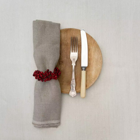White Wooden Berries Napkin Ring - Set of Four