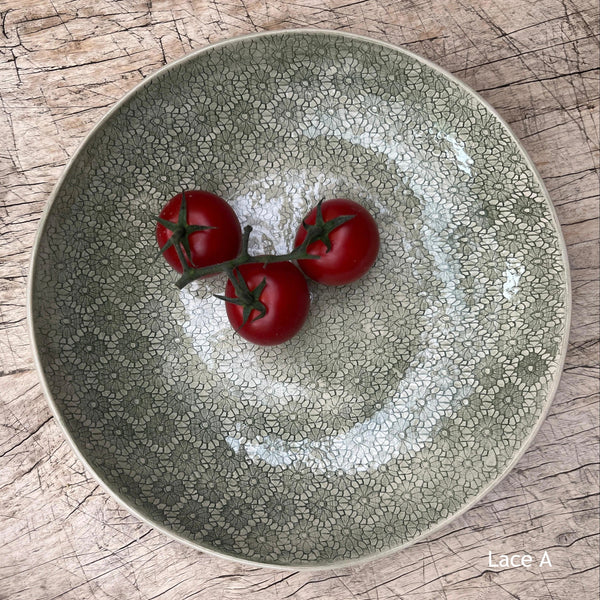 Wonki Ware Medium Spaghetti Bowl - Dark Green Lace