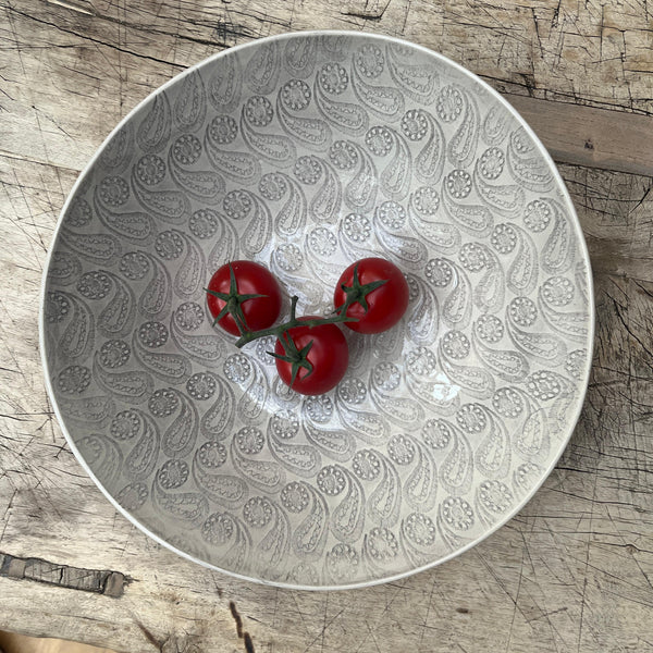 Wonki Ware Salad Bowl - Medium - Warm Grey Lace