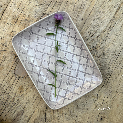 Wonki Ware Rectangular Utensil Dish - Aubergine Lace