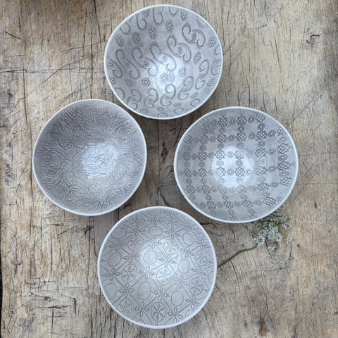 Wonki Ware Pudding Bowl - Warm Grey Lace or Wash
