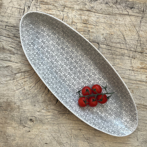 Wonki Ware Bamboo Platter - Medium - Warm Grey Lace A