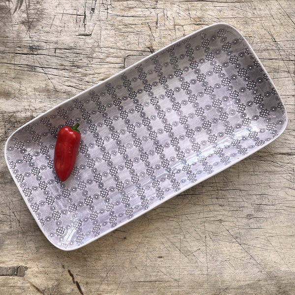 Wonki Ware Prawn Serving Dish - Large - Aubergine Lace