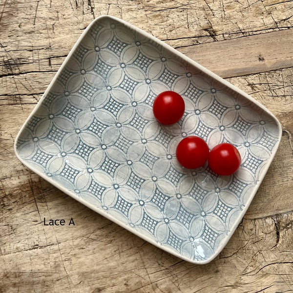 Wonki Ware Rectangular Utensil Dish - Duck Egg Lace