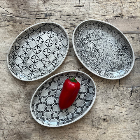 Wonki Ware Sushi or Tapas Flat Plate - Charcoal Lace