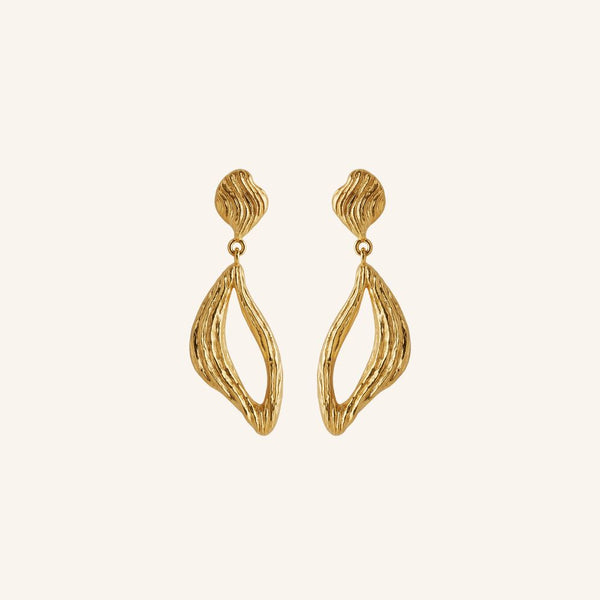 Flowing Dreams Earrings - Gold&nbsp;- Pernille Corydon