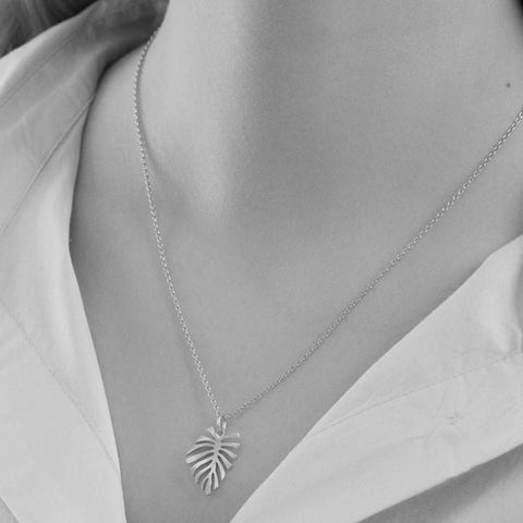 Fern Leaf Necklace - Silver - Pernille Corydon