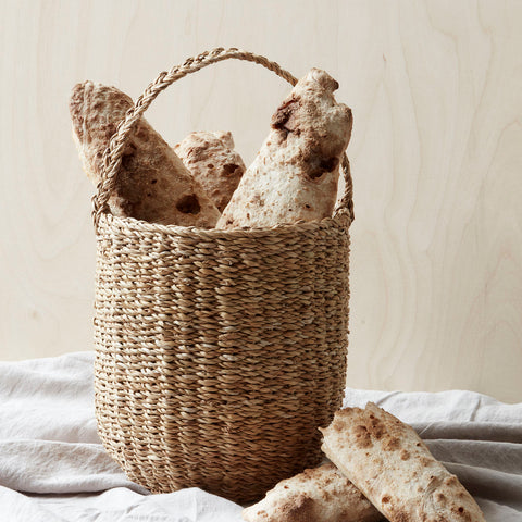 handmade seagrass basket with handle 