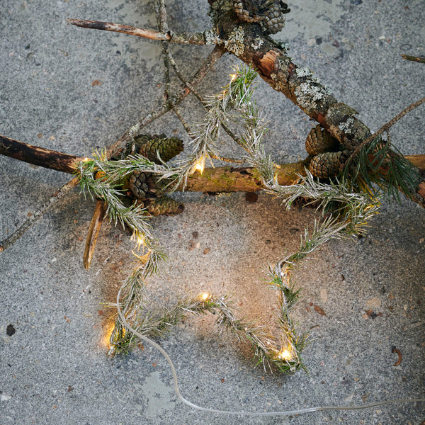 Star Wreath Faux Pine LED lights