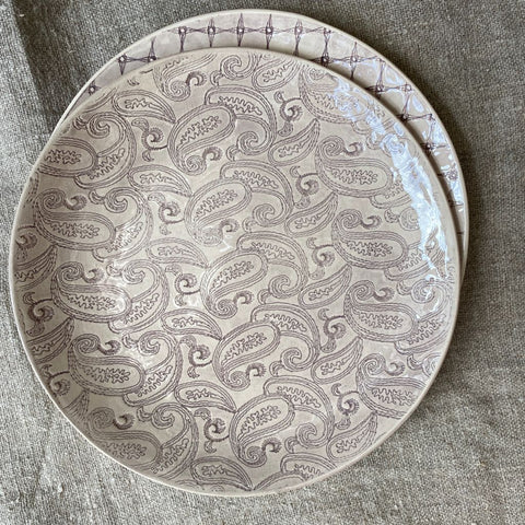 Wonki Ware Dinner Plate Aubergine Lace