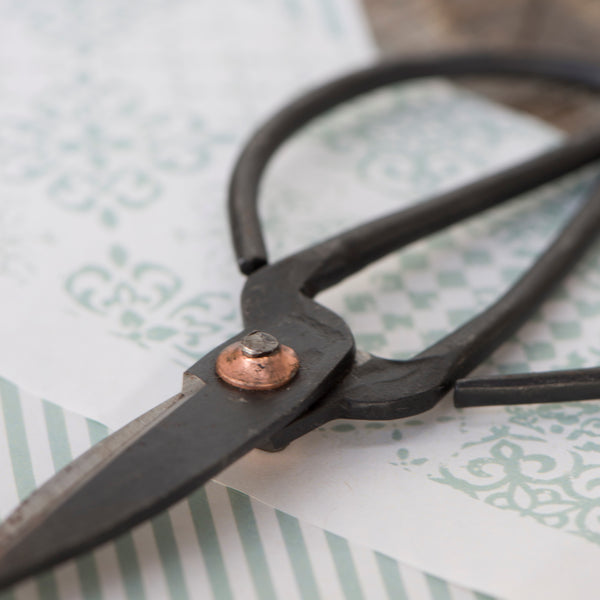 Traditional Black Iron Scissors - Small - Greige - Home & Garden - Chiswick, London W4 
