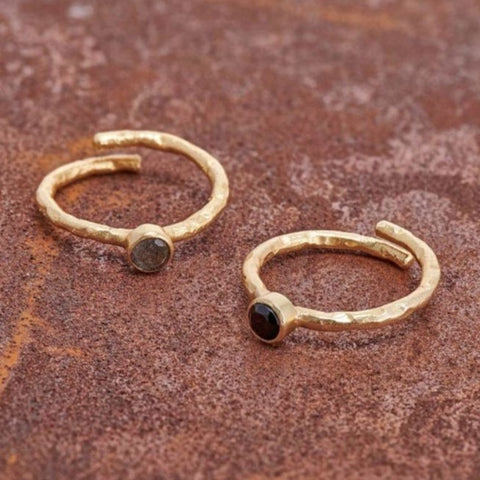 Labradorite and gold-plated brass ring
