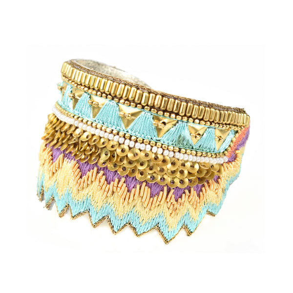 Ethnic and bohemian bangle hand-embroidered with silk thread, adorned with sequins and Japanese pearls, with soft leather lining