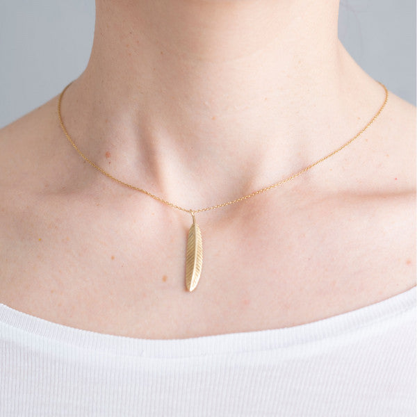Delicate Feather Gold Necklace - A Beautiful Story